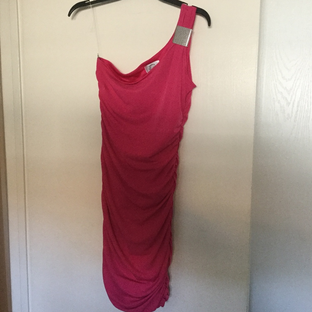 One-shoulder bodycon ruched dress